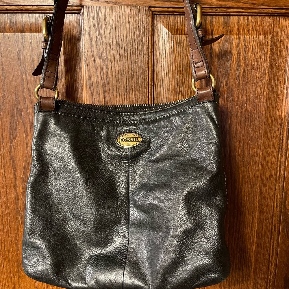 Ladies black leather purse